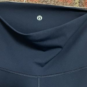 Lululemon Wunder Under Crop Leggings Scalloped Mesh True Navy Size 4 Waist 24.5